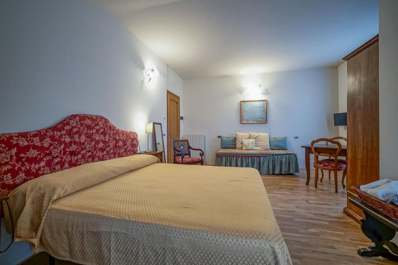Il Quercione Agriturismo Rivotorto Ngoại thất bức ảnh